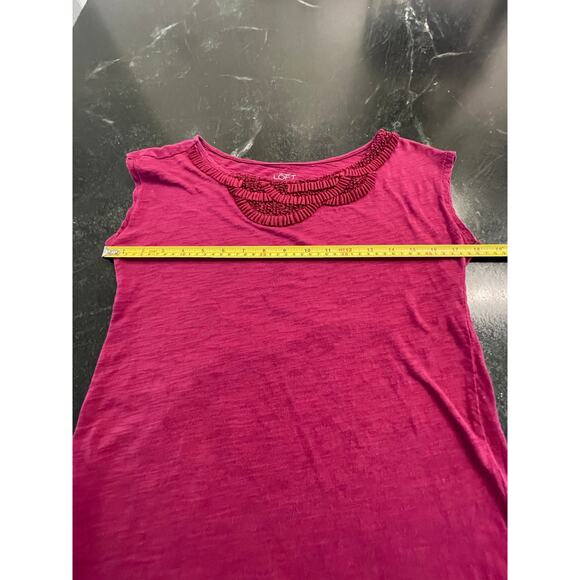 Ann Taylor LOFT 100% Cotton Raspberry Pink tee with ruffle neckline XS - Picture 5 of 7